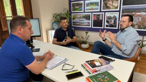 Novo Conselho Deliberativo da Fundação Hospitalar Santa Terezinha reforça diálogo institucional com o Município 