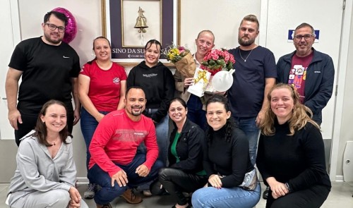 Alta de paciente oncológica é marcada por emoç�