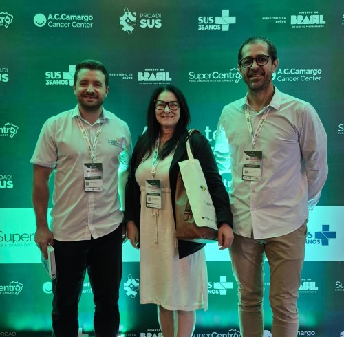 Equipe do Hospital Santa Terezinha participa da Oficina das UNACONs da Região Sul