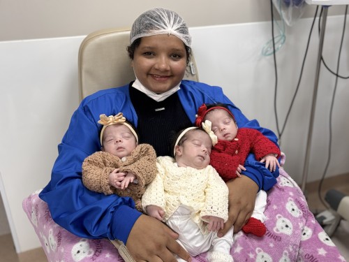 Uma família multiplicada por três e uma históri